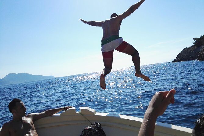 Fishing and Tourism in Capri - Bottom fishing near Capri: what you can expect to catch