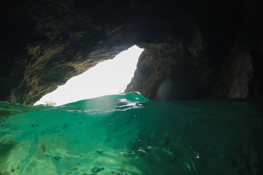 From Amalfi: Amalfi Coast 6-Hour Private Grottoes Boat Trip - Lunch by the Sea: How This Stop Fits the Rhythm