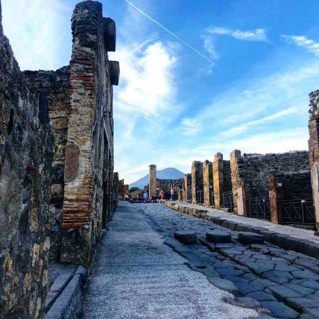 From Amalfi Coast: Pompeii Guided Tour - Transportation Comfort: Air-Conditioned and Straight Back