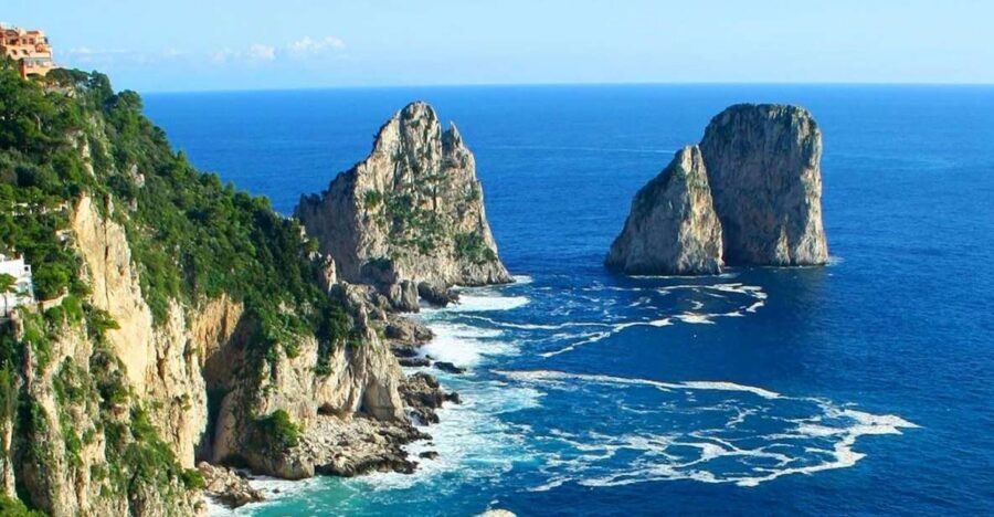 From Amalfi: Group Boat Tour to Capri with Swimming - Start on Amalfi Pier at 9:30 with prosecco and a real meeting list