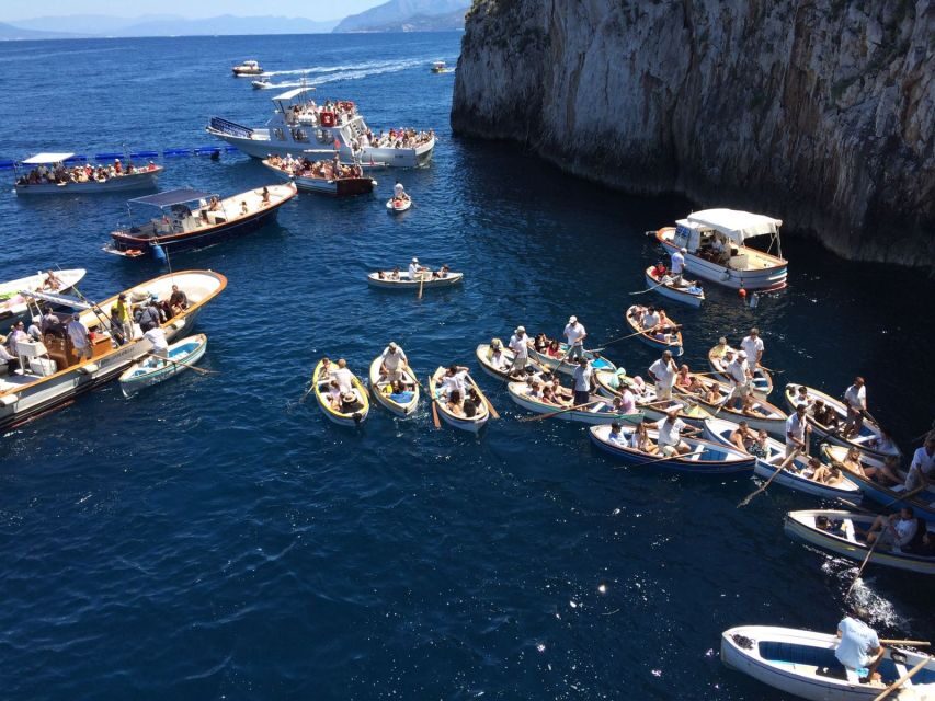 From Naples: Blue Grotto and Capri Trip - Why the private bus actually helps on Capri