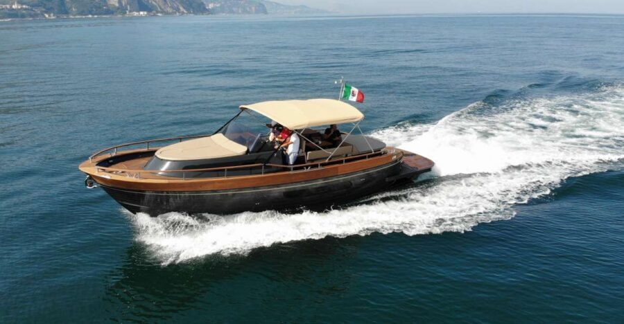 From Naples: Boat Tour to Capri Island with Aperitiv - Naples to Capri: 50 Minutes of Sea Views