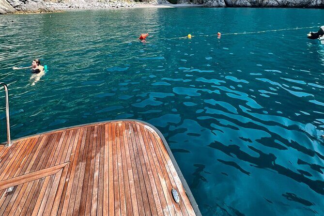 From Positano : Elite Capri Boat Day Free Bar, Brunch & City Walk - Timing lessons: 8:00 vs 10:00 departures can change your priorities