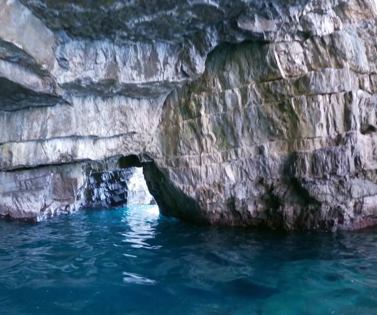 From Positano/Praiano: Amalfi Coast Speedboat Tour - Conca dei Marini and Capo di Conca: Tower Views Without the Hiking