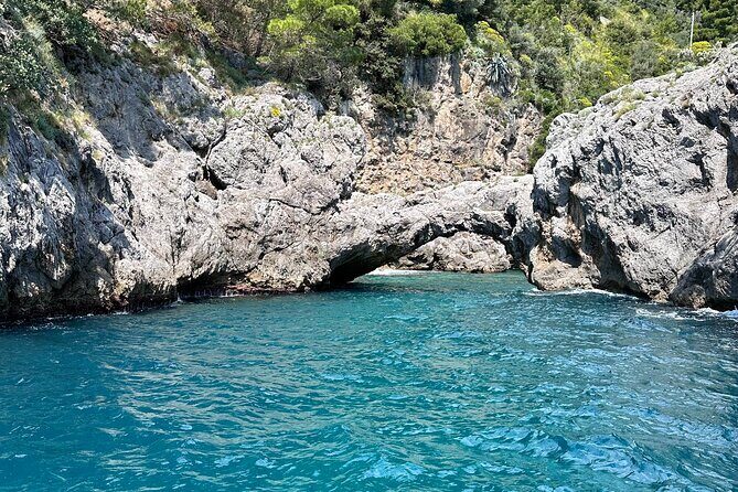 From Positano/Praiano: Private Amalfi Coast Half-Day Tour - The Positano waterline photo stop: what you’re actually looking at