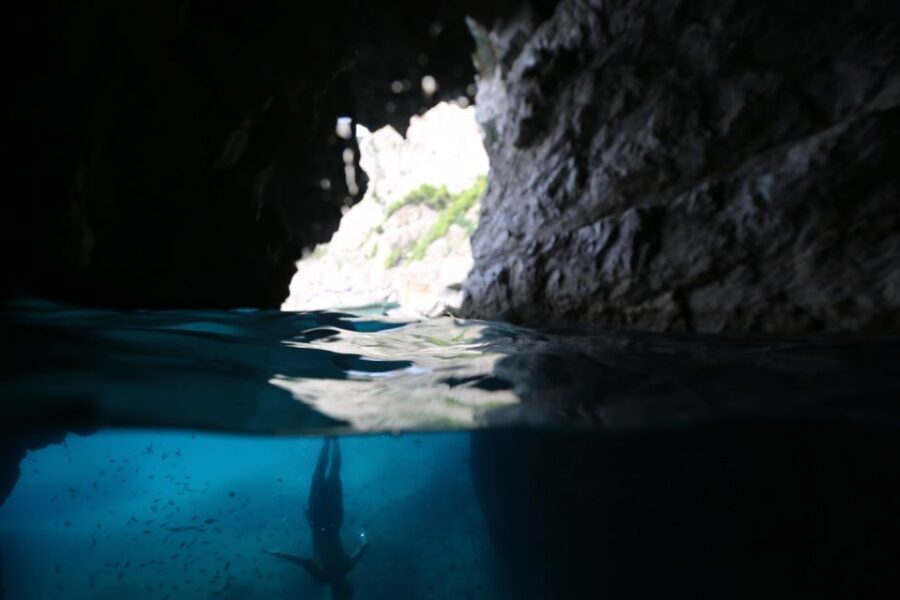 From Positano: Sorrento Coast & Capri Full-Day Trip by Boat - On-board treats: drinks, snacks, and a limoncello moment