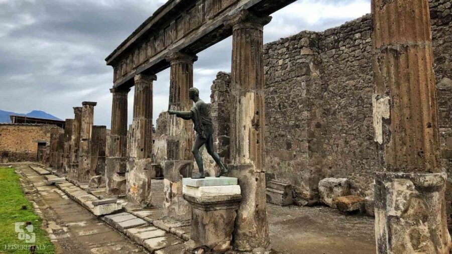 From Sorrento: 4-Hour Pompeii Group Excursion - Why the frescoes land so hard in Pompeii