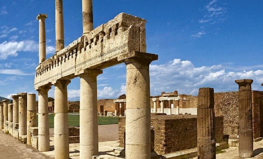 From Sorrento: Day Tour to Pompeii Ruins and Mount Vesuvius - Worth the price: what you’re paying for (and what you’re saving)