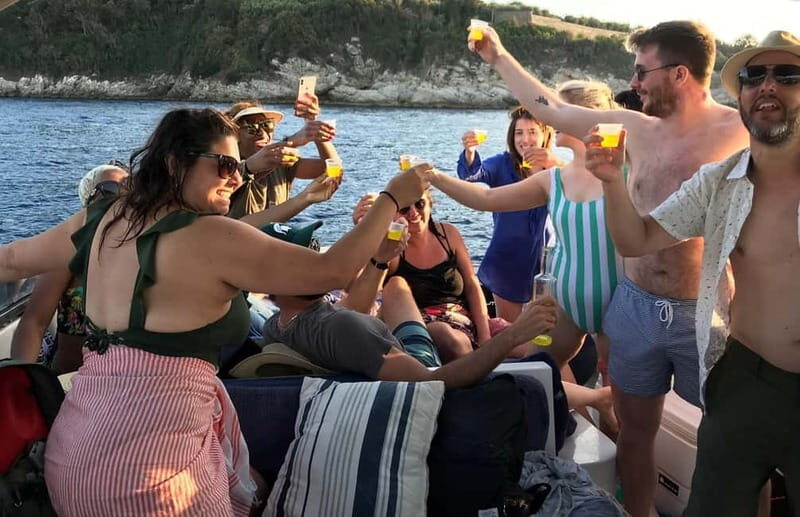 From Sorrento: Full-Day Boat Tour to Capri with Drinks - Queen Giovanna’s Bath: the Roman-villa ruin stop on the way back