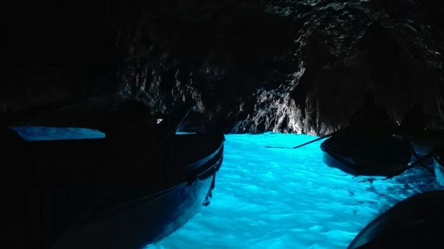 From Sorrento: Full-Day Trip to Capri and Blue Grotto - Timing, ferry crossings, and where delays can creep in