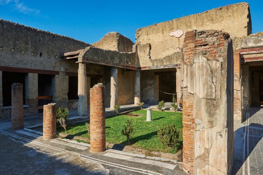 From Sorrento: Half-Day Tour of Herculaneum - How long you truly have there (and why the heat matters)