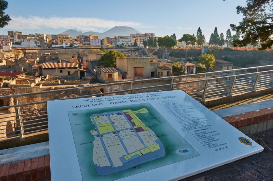 From Sorrento: Half-Day Tour of Herculaneum - Getting to Herculaneum from Sorrento: coach, headsets, and real timing