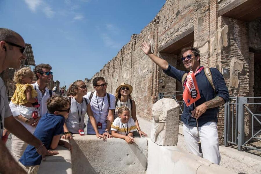 From Sorrento: Pompeii Half-Day Skip-the-Line Tour - The guided Pompeii walk: what 2.5 hours really feels like