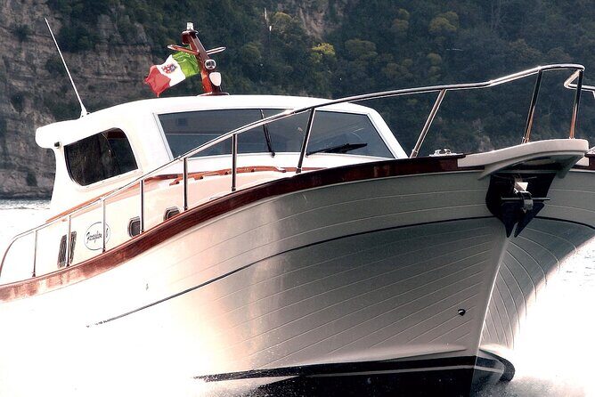 Full-Day Private Guided Boat Tour in Capri - Meet Damiano Renditiso and the value of a flexible local skipper