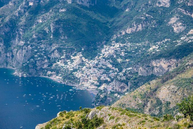 Guided Day Hike on the Path of the Gods with Sorrento Transfer - The shepherd’s hut stop: cheese, wine, tomatoes, bread, and music
