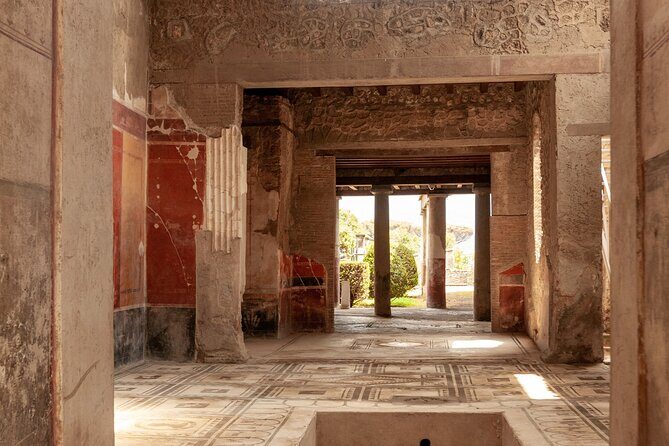 Guided Tour of Pompei, Lunch and Wine from Sorrento - Price and logistics: does $241.43 make sense for what’s included?