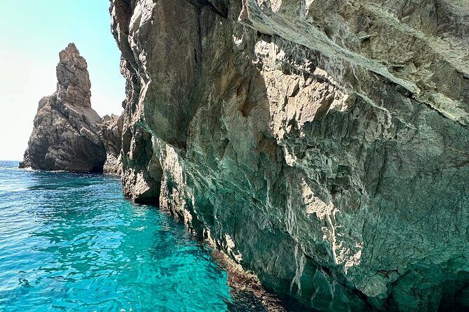 Half Day Private Boat Tour of Capri - I Faraglioni: the famous rocks, plus a serious photo moment