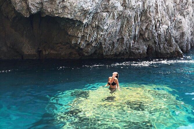 Half day tour of Capri by private boat - West-coast lighthouse and the Cave of the Coral
