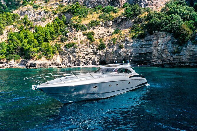 He said yes! Marriage Proposal at Sunset - Why a Positano sunset boat proposal feels different