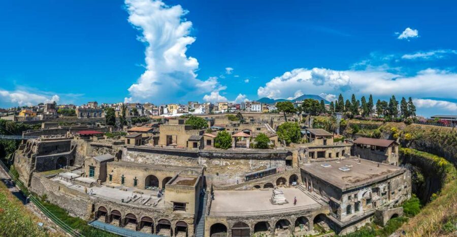 Herculaneum: 2-Hour Skip-the-Line Tour from Sorrento - The Ending Loop: Time to Wander and the Express Train Catch