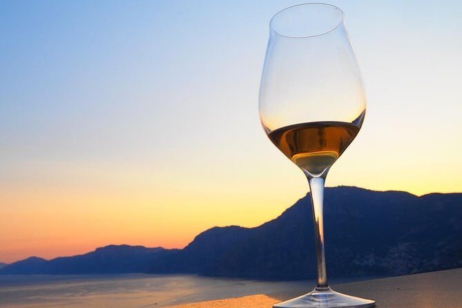 I offer cooking lesson of Amalfi tradition - The Dining Part: Homemade Wines and Pairing as a Lesson