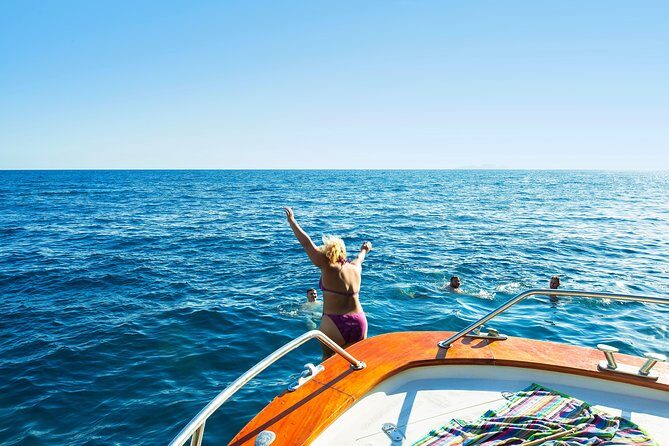 Ischia and Procida Boat Tour: Small-Group from Sorrento - Price and value: what you get for $251.41