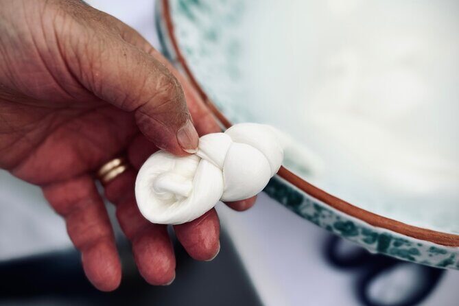 Mozzarella class & more in Sorrento - Your Tasting: Limoncello, Wine, and the Final Mozzarella Spread