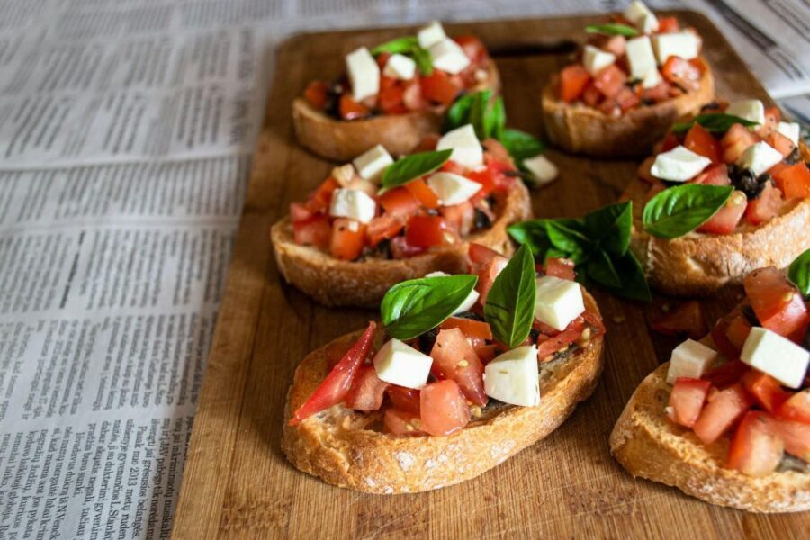 Pasta & Tiramisù: Cook, Lunch & Beach Day in Amalfi Coast! - Lunch that matches what you made: eating with sea views