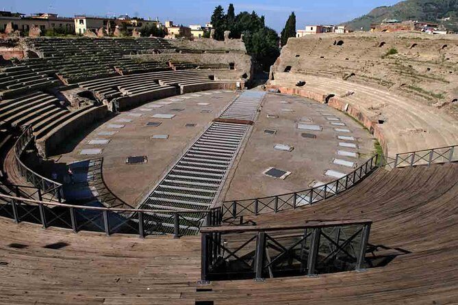 Phlegraean Fields: Pozzuoli Guided Walking Tour - Stop 1: Flavian Amphitheater and the thrill of scale without the crush