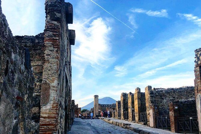 Pompeii and Vesuvius Small Group Tour from Sorrento - Transfers and Timing from Sorrento: Easy Once You’re Moving