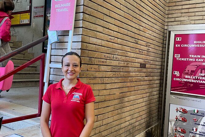 Pompeii Express Guided Tour by Train from Sorrento - Meeting Amelia at Sorrento’s station: where the tour starts and how you stay on track