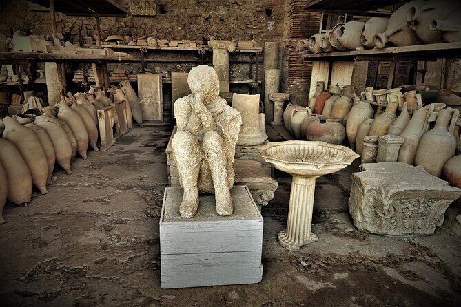 Pompeii Guided Tour from Amalfi Coast - Guides Make Pompeii Work: Frankie and Sasa’s Storytelling Style