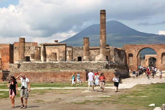 Pompeii & Herculaneum - Skip the line from Sorrento - Ercolano (Herculaneum): The “smaller” site that feels more human