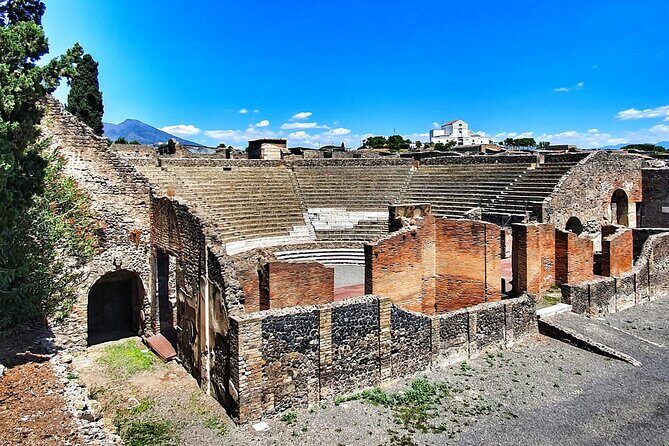 Pompeii & Mount Vesuvius Tour with Guided Visit, Tickets & Lunch - Baths and Theater: What Pompeii Lets You Feel
