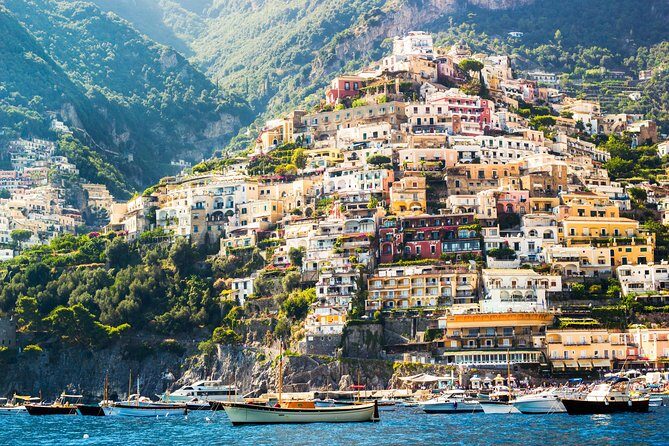 Pompeii & the Amalfi Coast Private Tour - Positano: 2 hours of lanes, boutiques, and cliffside views