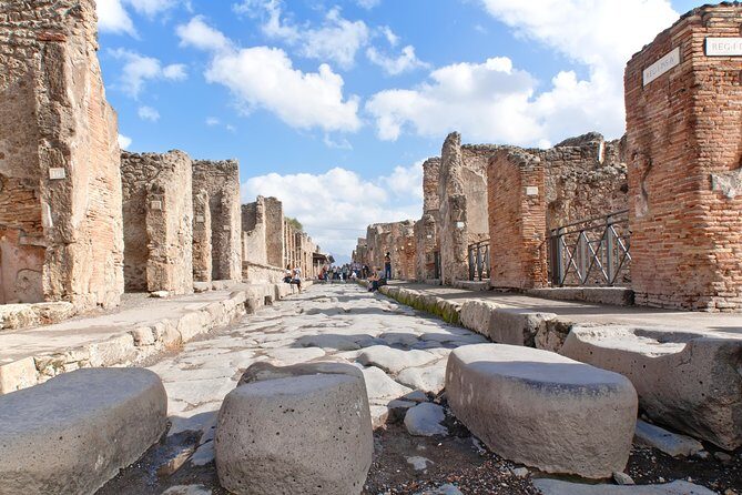 Pompeii & the Amalfi Coast Private Tour - Stop 1: Pompeii Archaeological Park without the rush