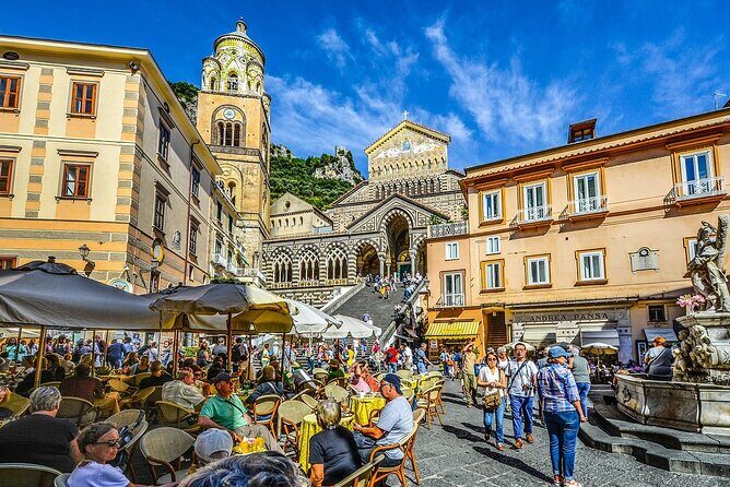 Positano Amalfi and Ravello Small Group Tour from Sorrento - Getting Started in Sorrento: The Meeting Point Matters