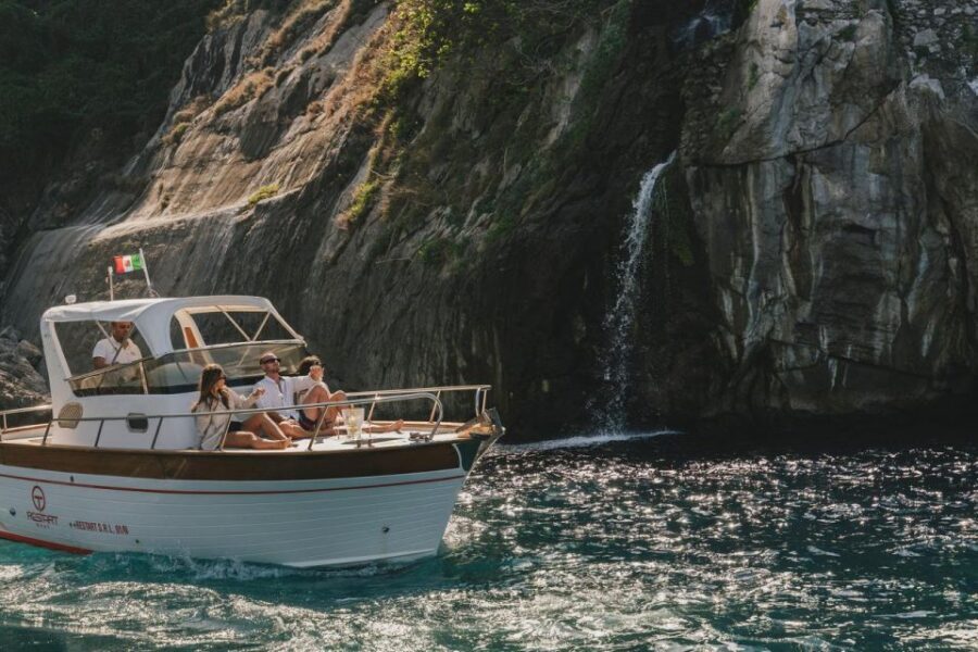 Positano: Boat Tour of Capri with Drinks and Snacks - Who this tour fits best (and who might want a different format)