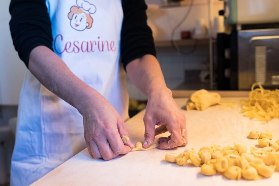 Positano: Pasta & Tiramisu Cooking Class at a Local's Home - Your 3-Hour Rhythm: Aperitivo, Two Pastas, Tiramisu