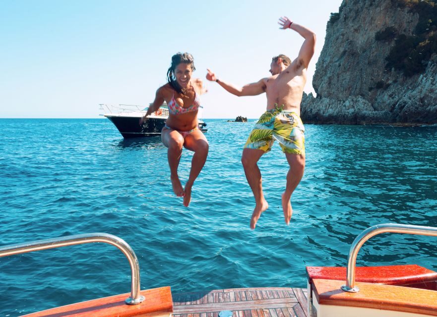 Positano: Small-Group Boat Excursion to Capri Island - Sorrento coast photo stops: Marciano Bay to Punta della Campanella