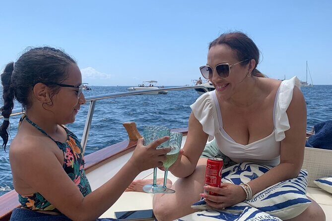 Private Boat Tour Amalfi Coast or Capri - Positano Stop: Photos, People-Watching, and a Boat-Access Meal Option