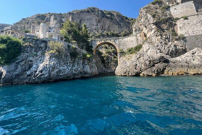 Private Boat Tour Costiera Amalfitana e Capri Esposito 28 Luxury - Stop-by-stop: from Sorrento baths to Amalfi towns