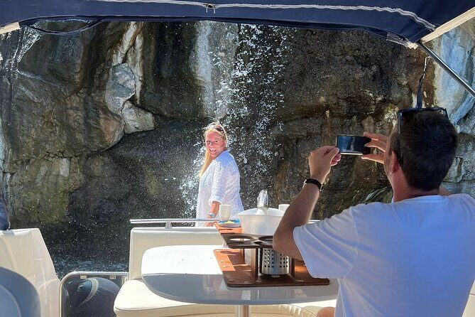 Private Boat Tour Costiera Amalfitana e Capri Esposito 28 Luxury - The flow of the day: timing, language, and what you’ll actually do