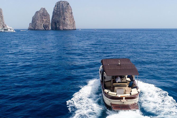 Private Boat Tour from Sorrento to Positano and Amalfi - Price and what you should budget for (including the €300 fuel surcharge)