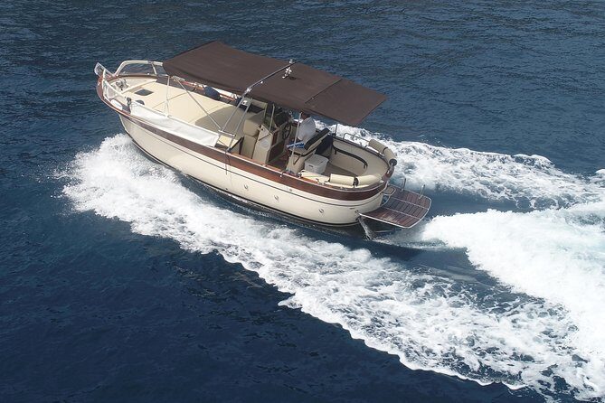 Private Boat Tour from Sorrento to Positano and Amalfi - Li Galli (Siren Islands): a short stay with big postcard energy