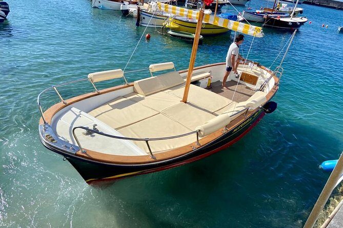 Private boat tour of Capri (relaxation tour three hours) - Swimming and snorkeling: what’s included and how to use it well