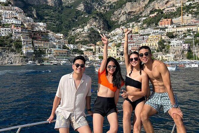 Private Boat tour Positano & Amalfi coast - Positano later in the day: time to stroll, shop, and watch the light