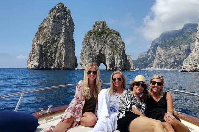 Private Boat Tour to Capri from Sorrento – Exclusive Experience - The Onboard Perks That Make the Day Feel Easy