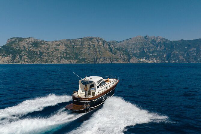 Private Capri Day Tour from Sorrento on a 38ft Motorboat - Pickup and timing in Sorrento: how to set yourself up for a smooth start