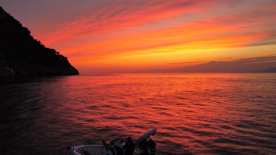 Private Sunset boat tour - Comfort and reality checks: who this boat tour suits best